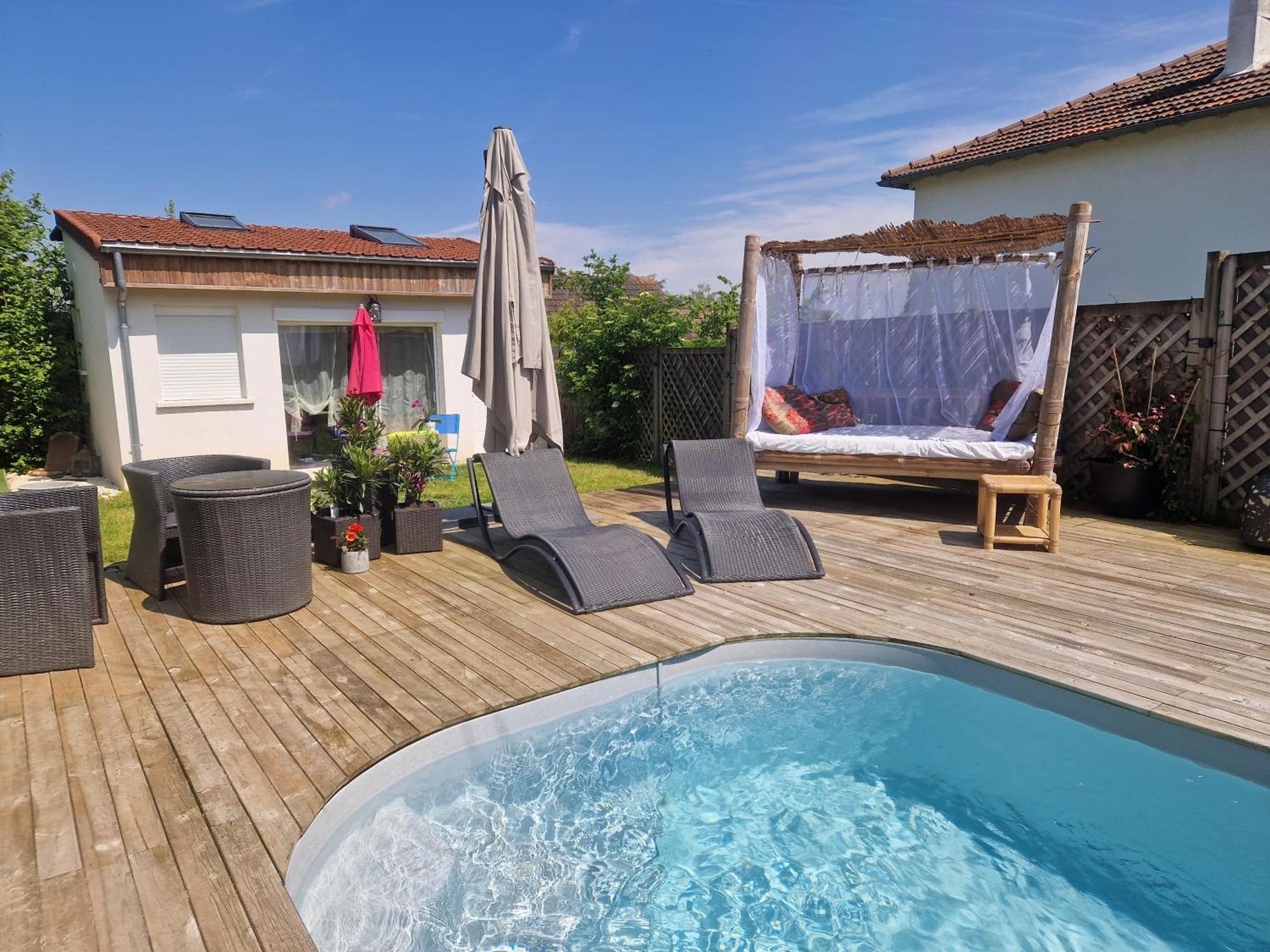 La Serenite Balinaise, Chambre Et Sdb Privee, Jardin , Piscine Et Jacuzzi En Saison, Pres De Chantilly, Parc Asterix Et Cdg Et Paris En 20' Orry-La-Ville Exterior foto